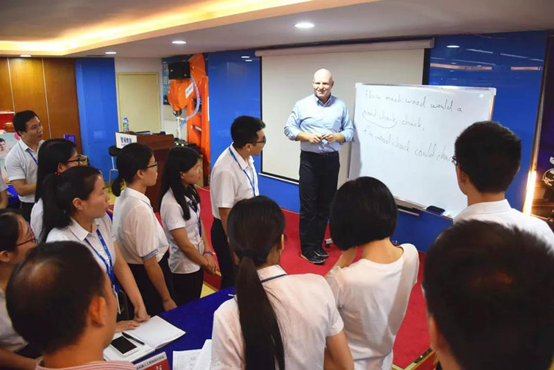 智通培訓學院與西雅圖科技學校達成戰略合作07