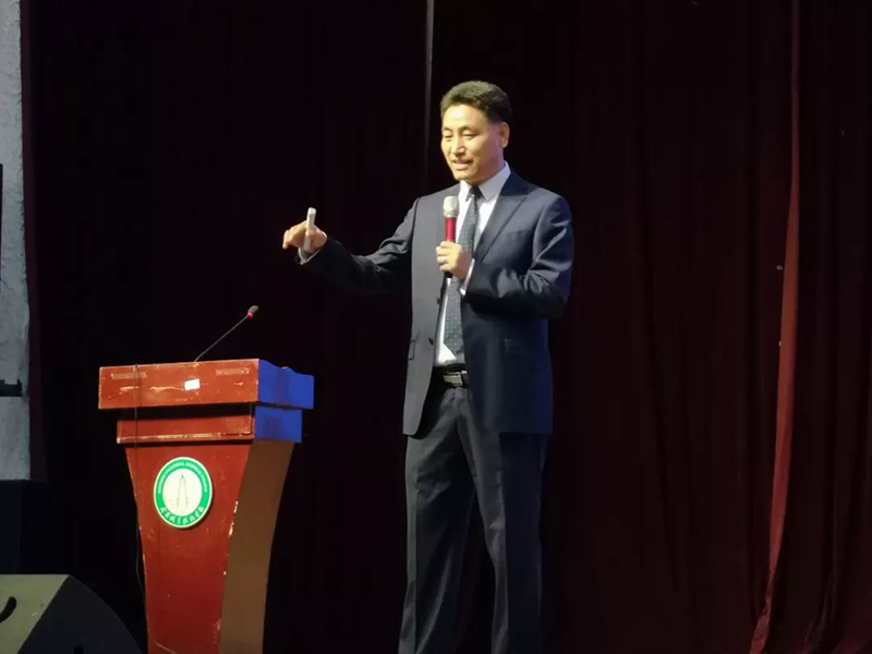 智通教育咸寧職院工學院新生職業規劃課03