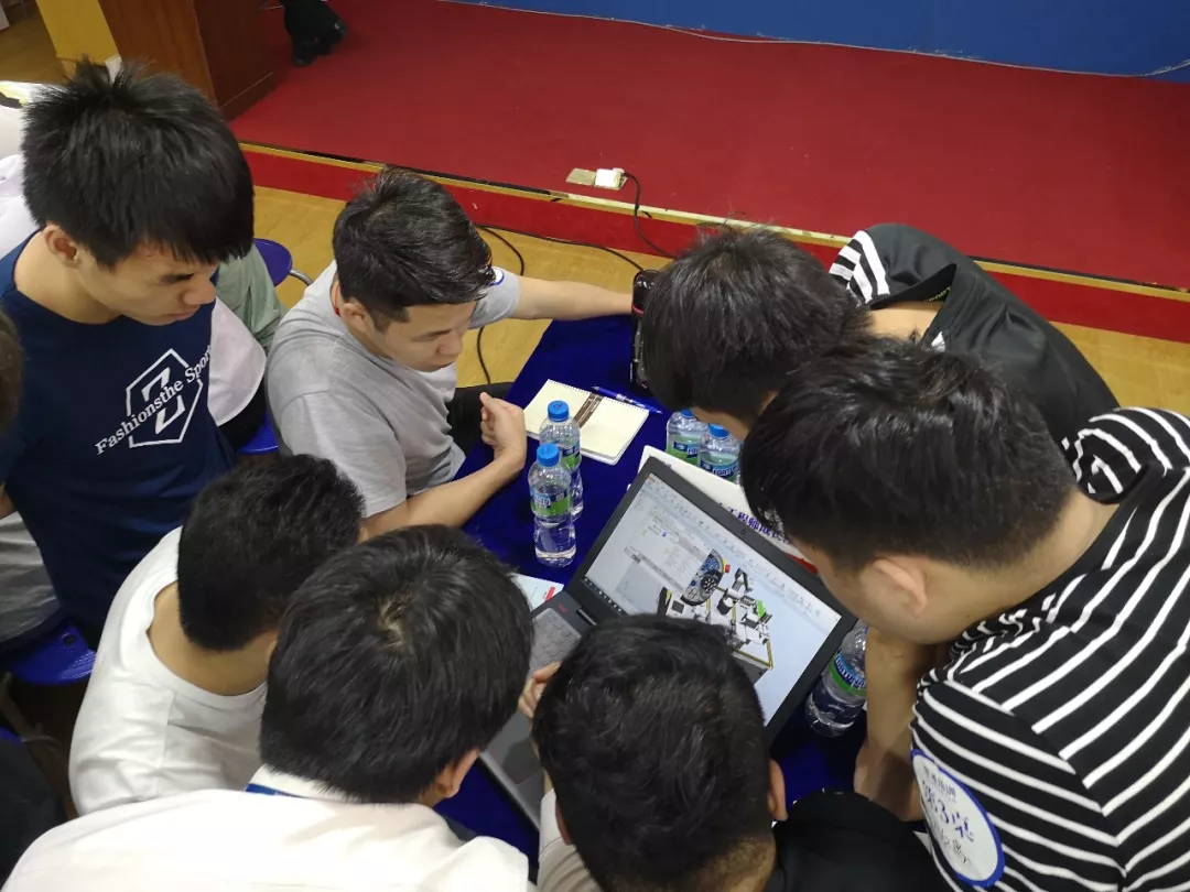 智通教育工業機器人免費公開課09