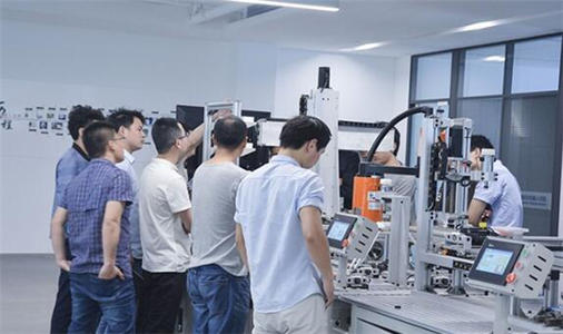 PLC編程入門培訓：當前PLC編程控制系統的發展狀況